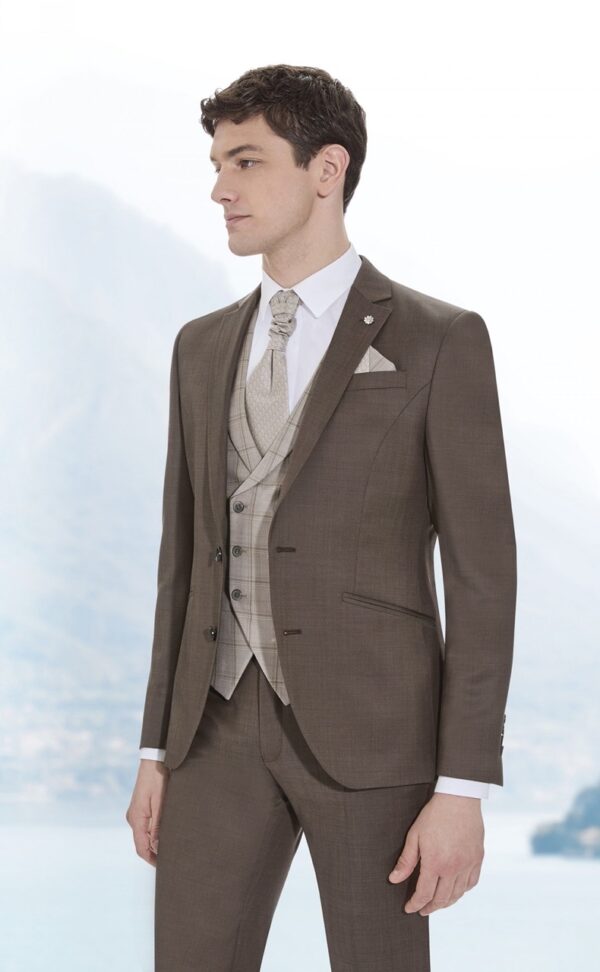 TRAJE DE NOVIO DE LANA ZIGNONE 41.25.710