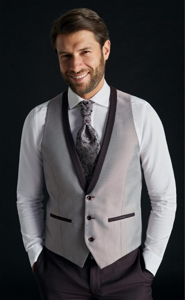 TRAJE DE NOVIO ETERNAL BURDEOS LISO LAINE, POLYESTER ET LYCRA 19.23.500 - Imagen 3