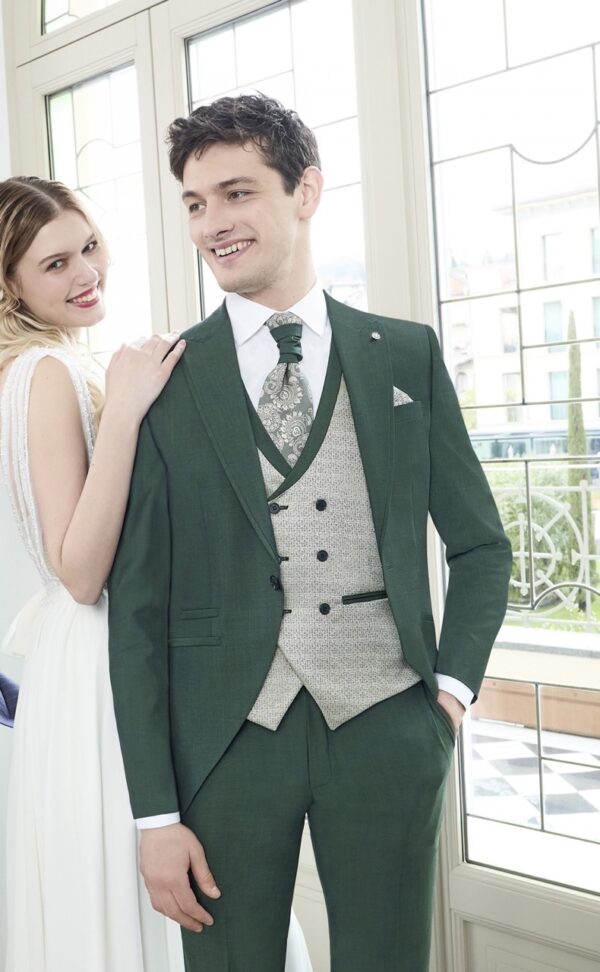 TRAJE DE NOVIO DE LANA ZIGNONE 39.25.916
