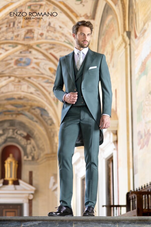 Traje verde musgo clásico con chaleco