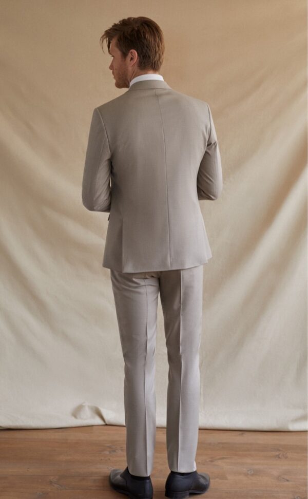 Traje de novio Feel beige liso lana 94.23.690 - Imagen 2