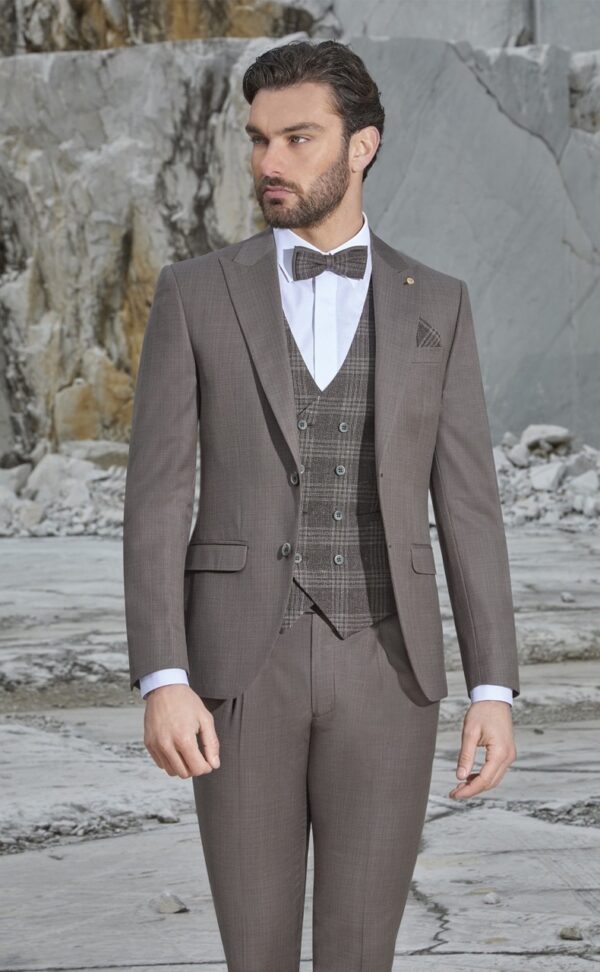 TRAJE DE NOVIO DE LANA ZIGNONE 82.25.710